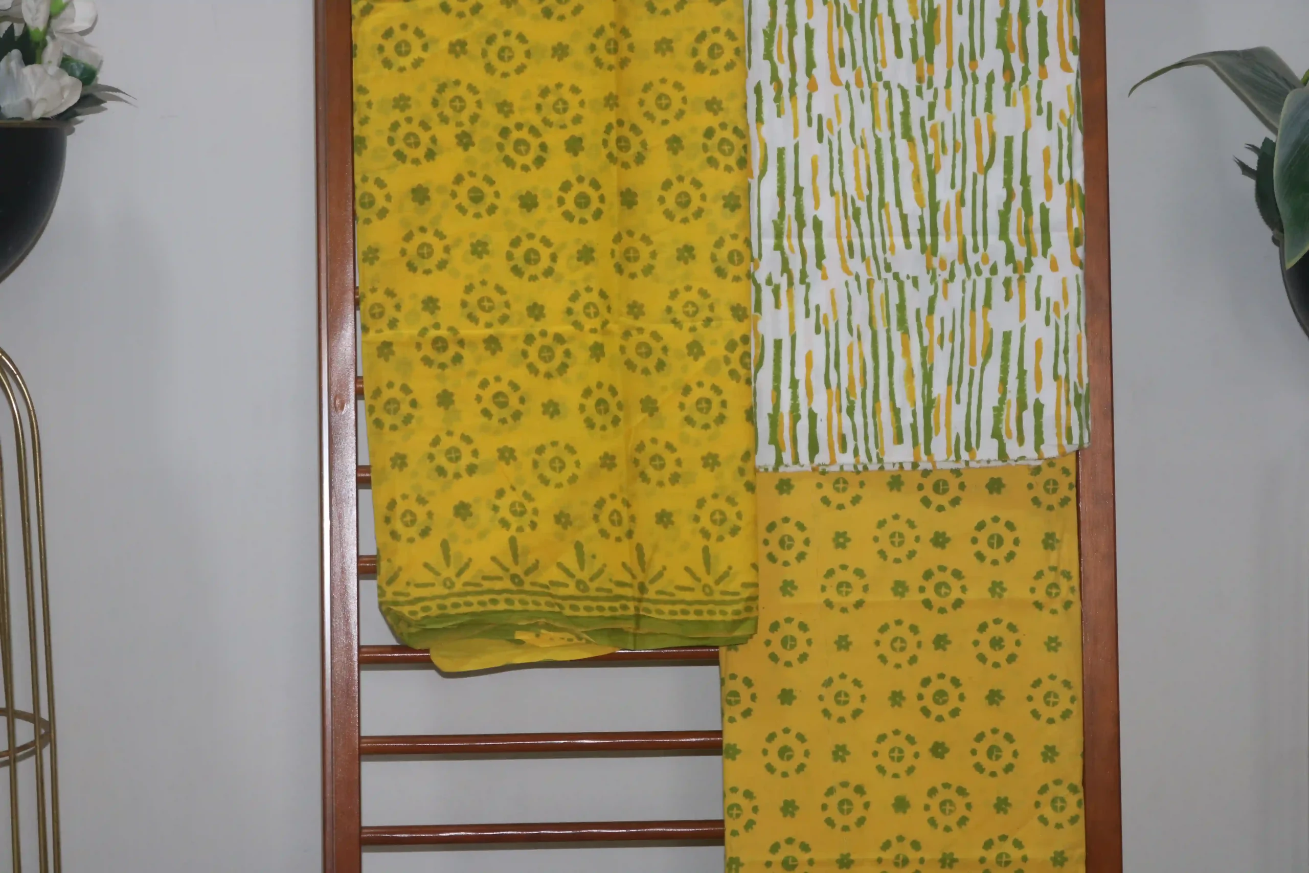 Hand Block Printed Coloured Dress Material (Unstiched) - 113 - Image 2