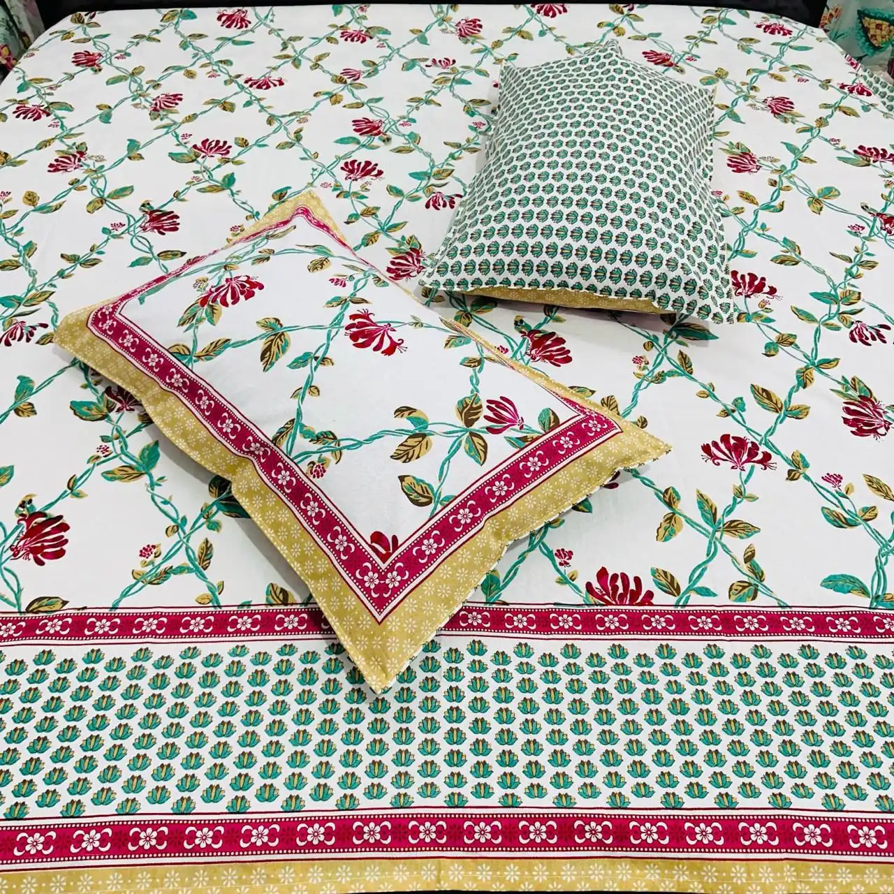 King Size Cotton Print Bedsheet - MP 05