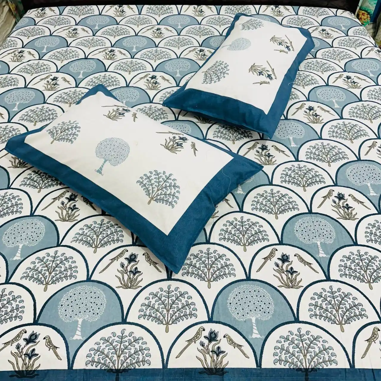 King Size Cotton Print Bedsheet - MP 07