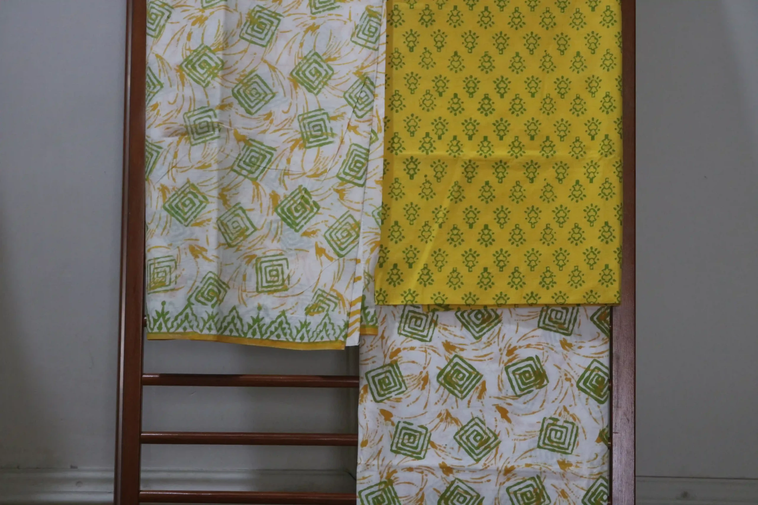 Hand Block Printed Dress Material (Unstiched) - 224 - Image 2