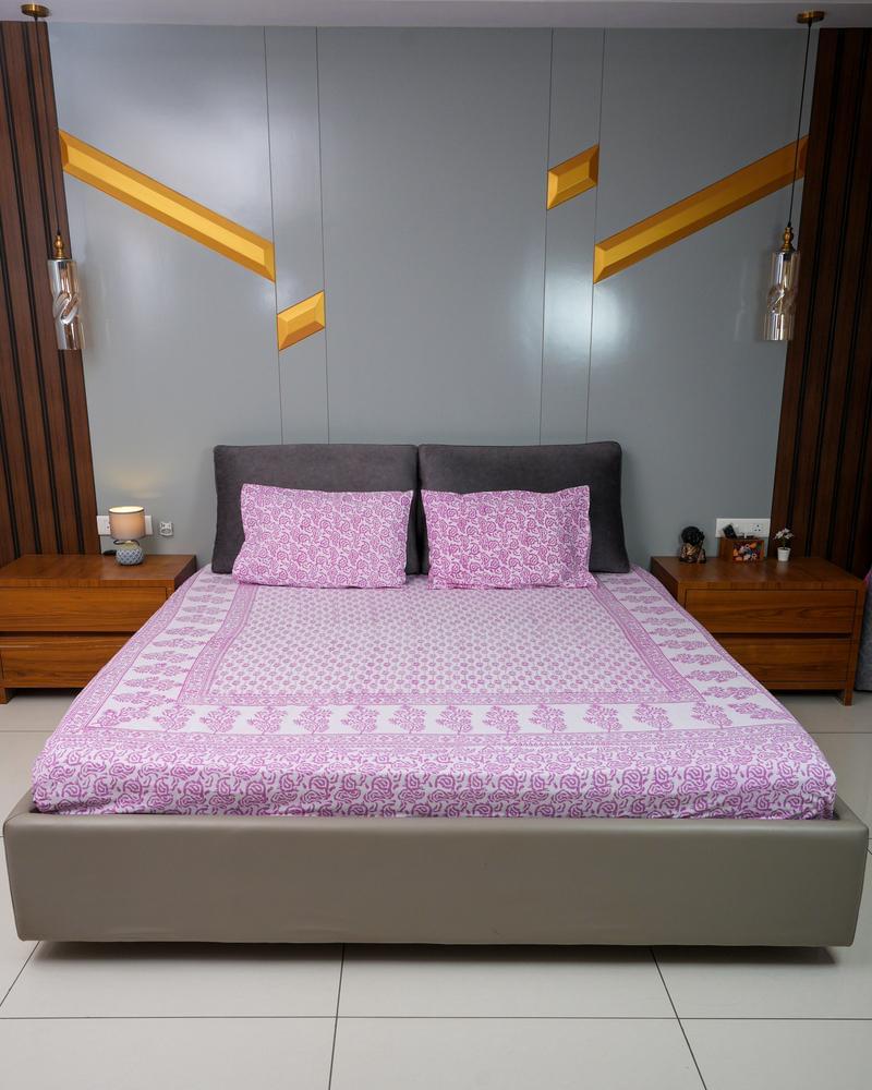 Cotton White Floral Hand Block Print King Size Bedsheet - Lilac
